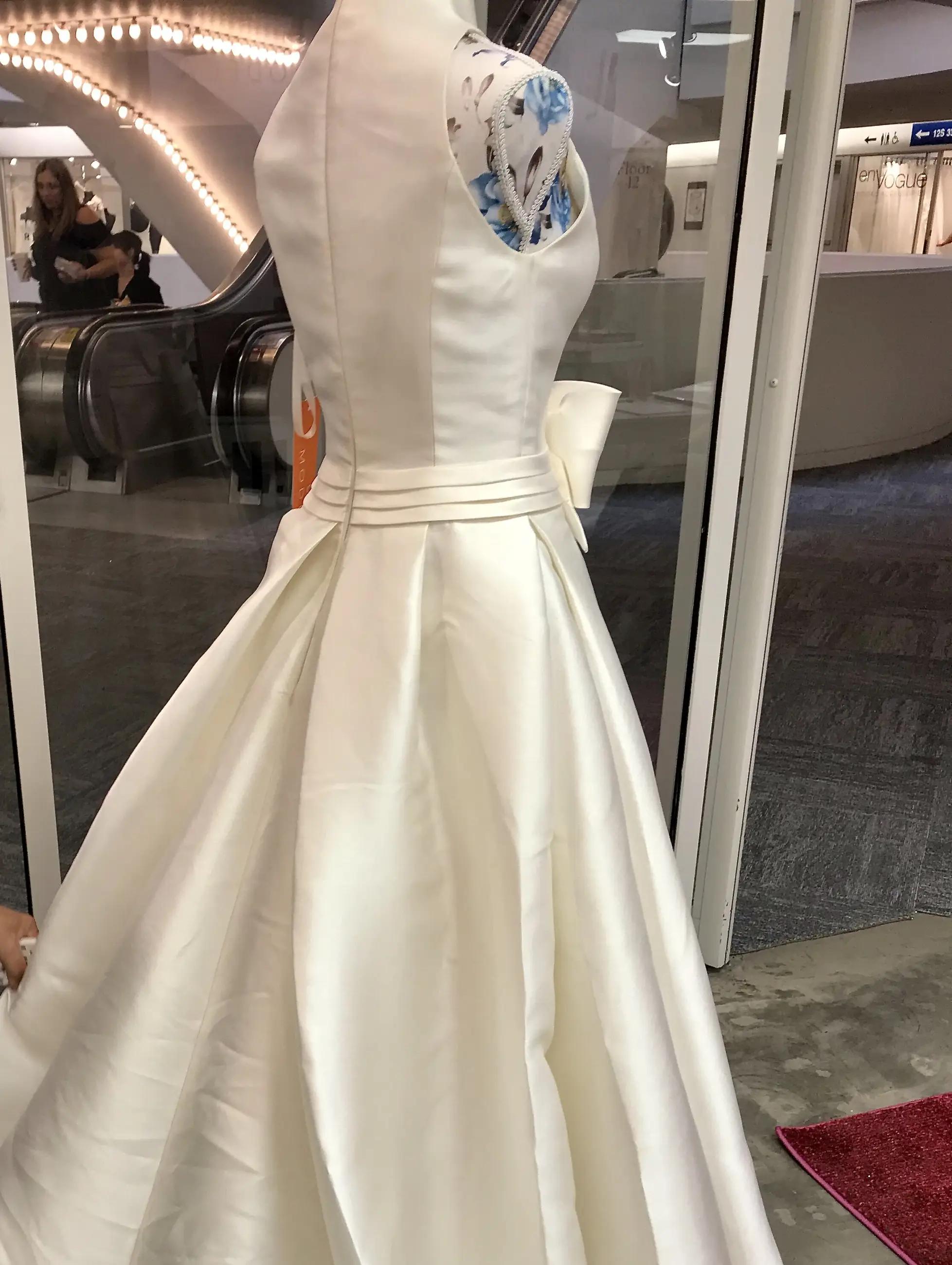 Bh bridal gown