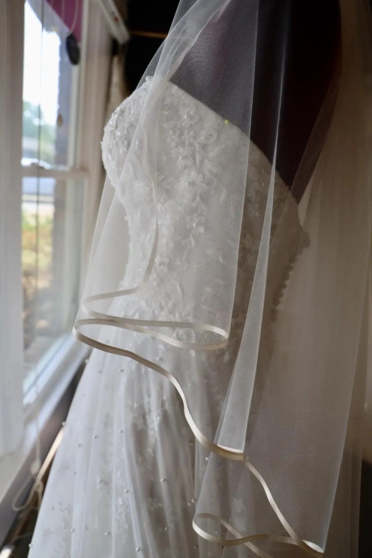 Can I customize my wedding dress? Image